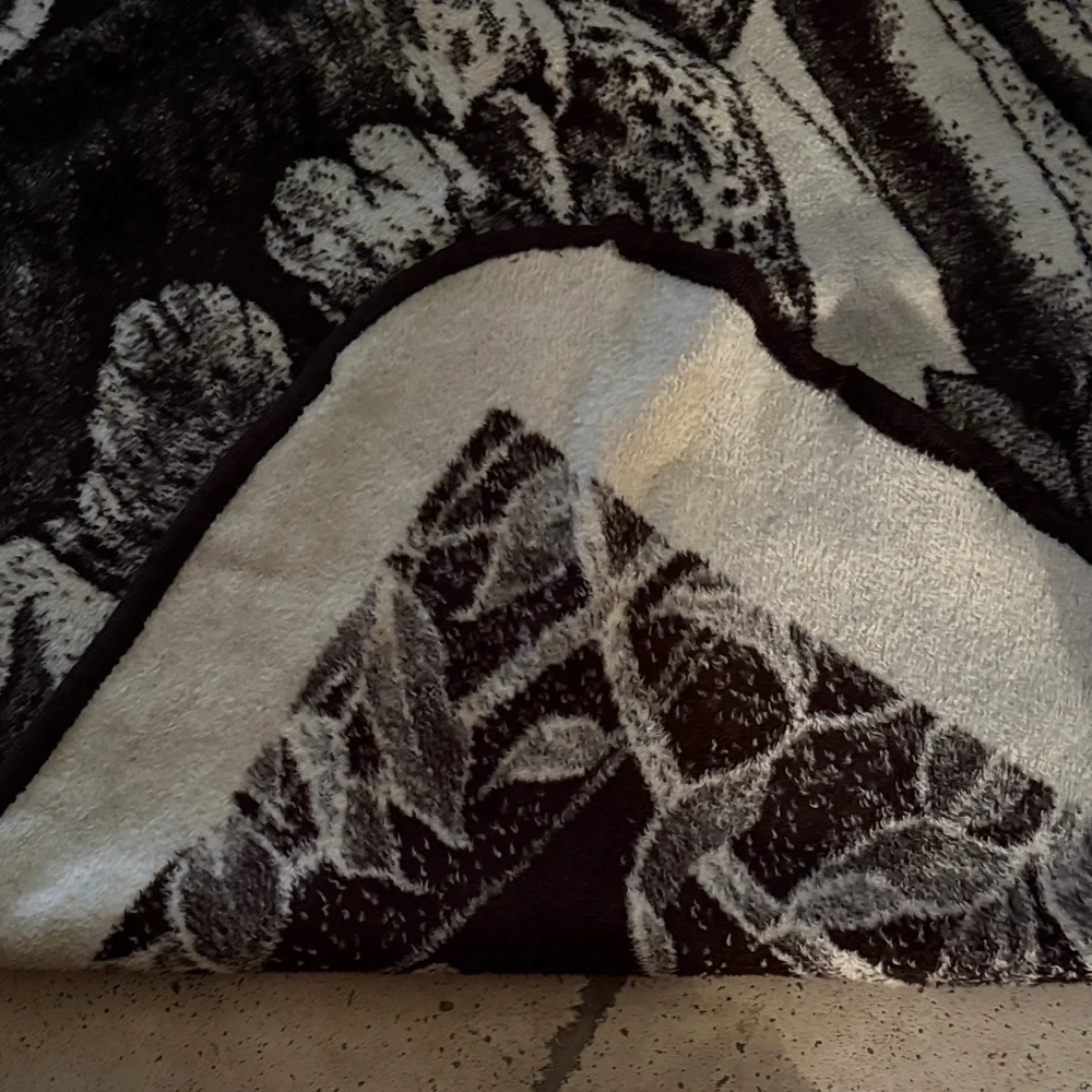 Vintage San Marcos Leopard on Tree Blanket Gently Loved 87”x54” Reversible - Picture 10 of 13